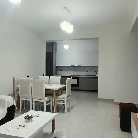 Darli Apartment *